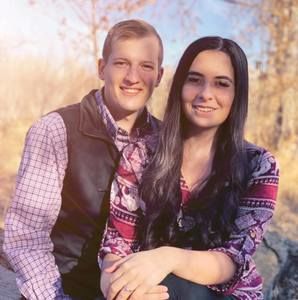 Meet your Posher, Marissa